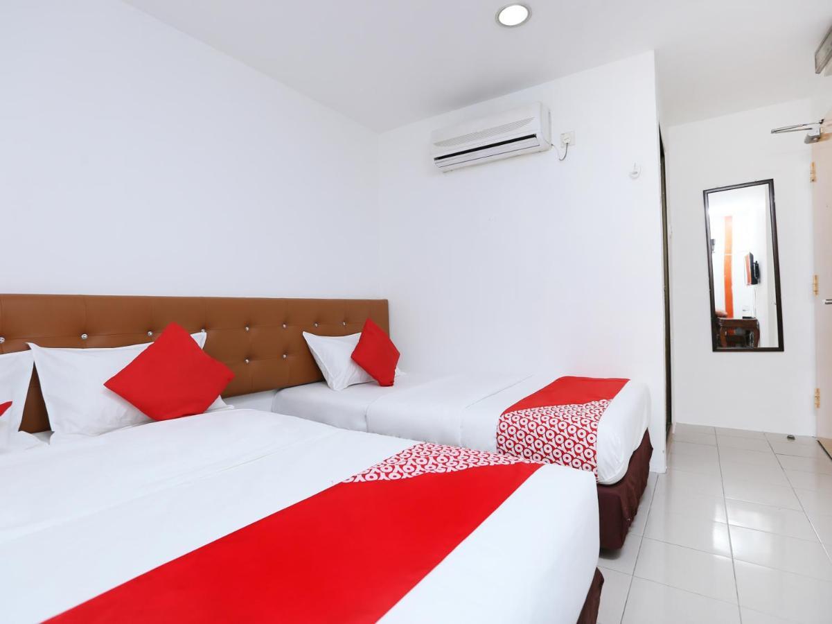Oyo 89672 Eg Hotel Jj Johor Bahru Bagian luar foto